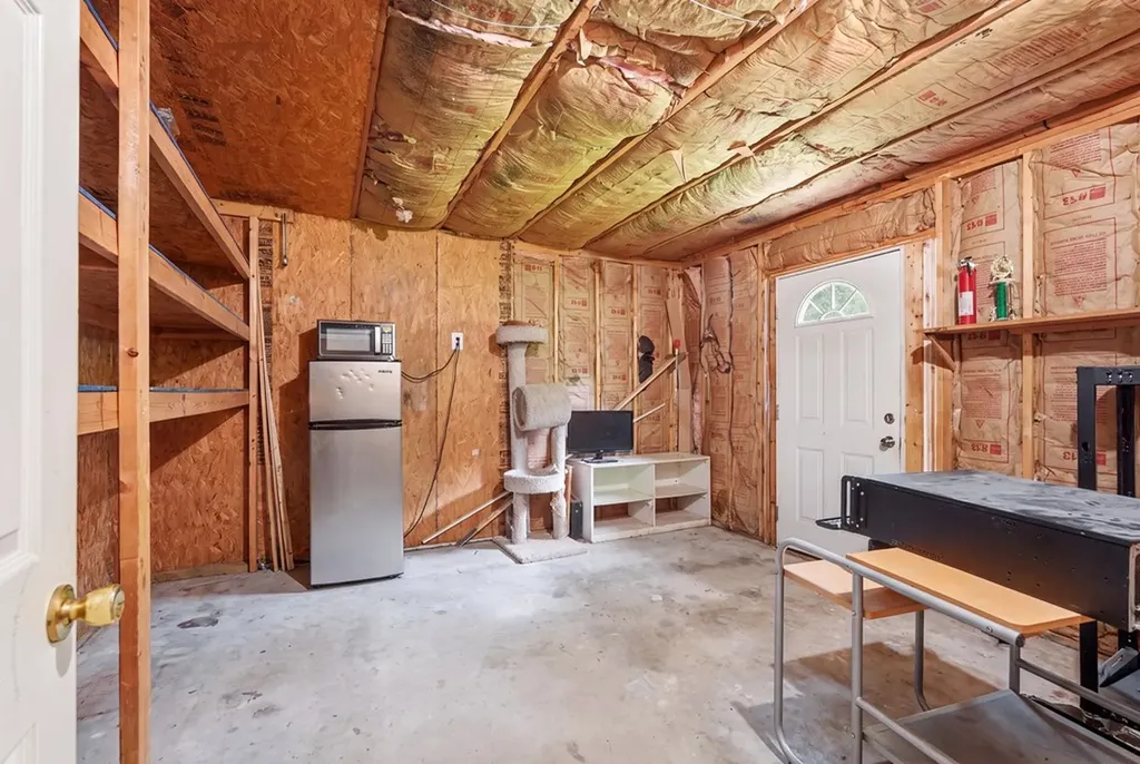 330 Deerfield Road Sparta TN 38583