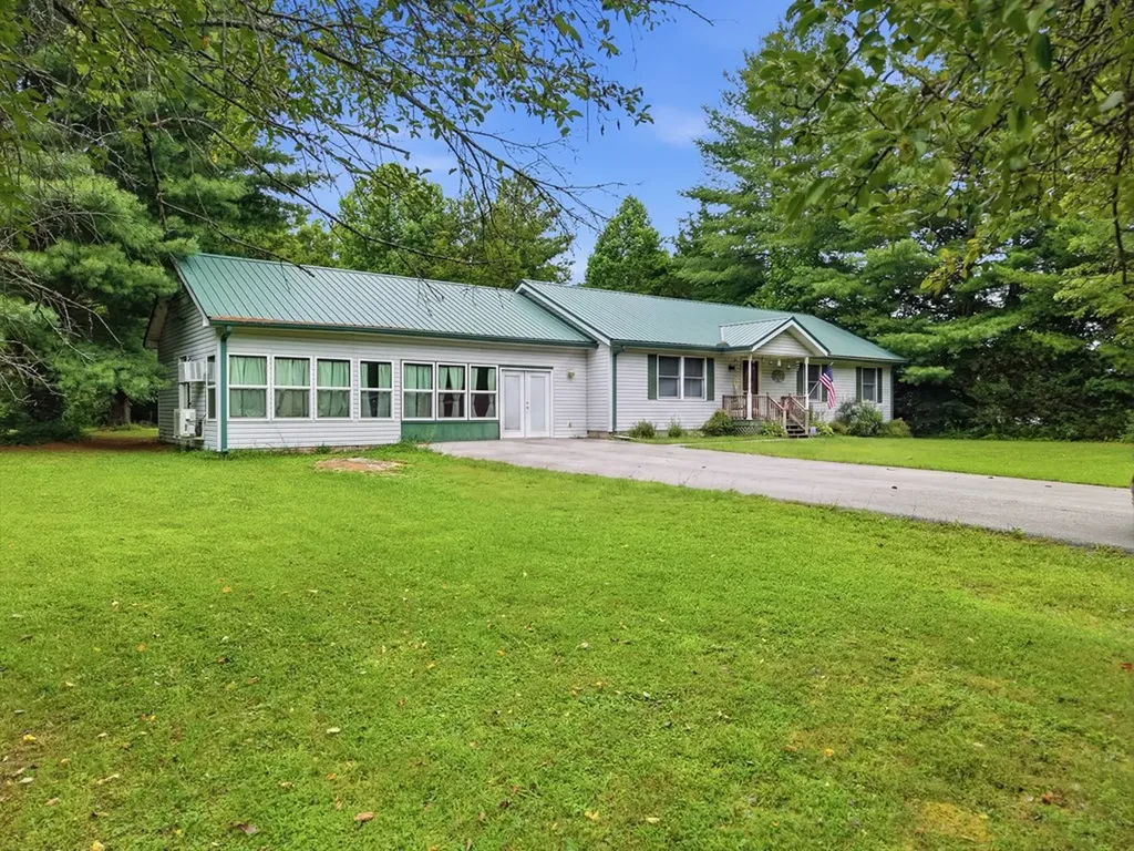 330 Deerfield Road Sparta TN 38583