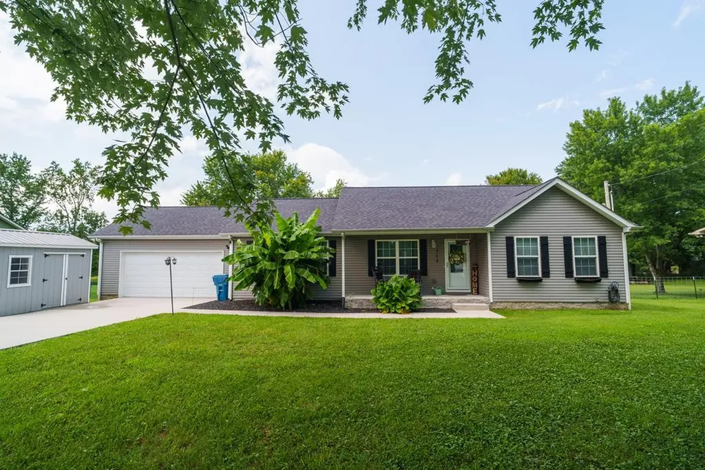 153 Chestnut Street Baxter TN 38544-4417