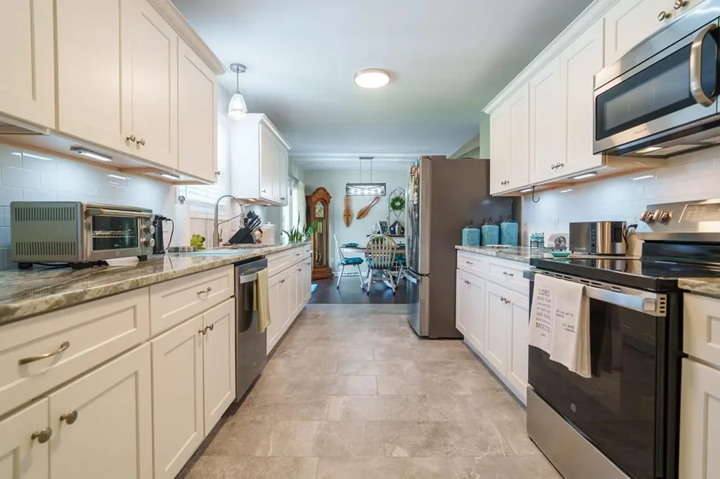153 Chestnut Street Baxter TN 38544-4417