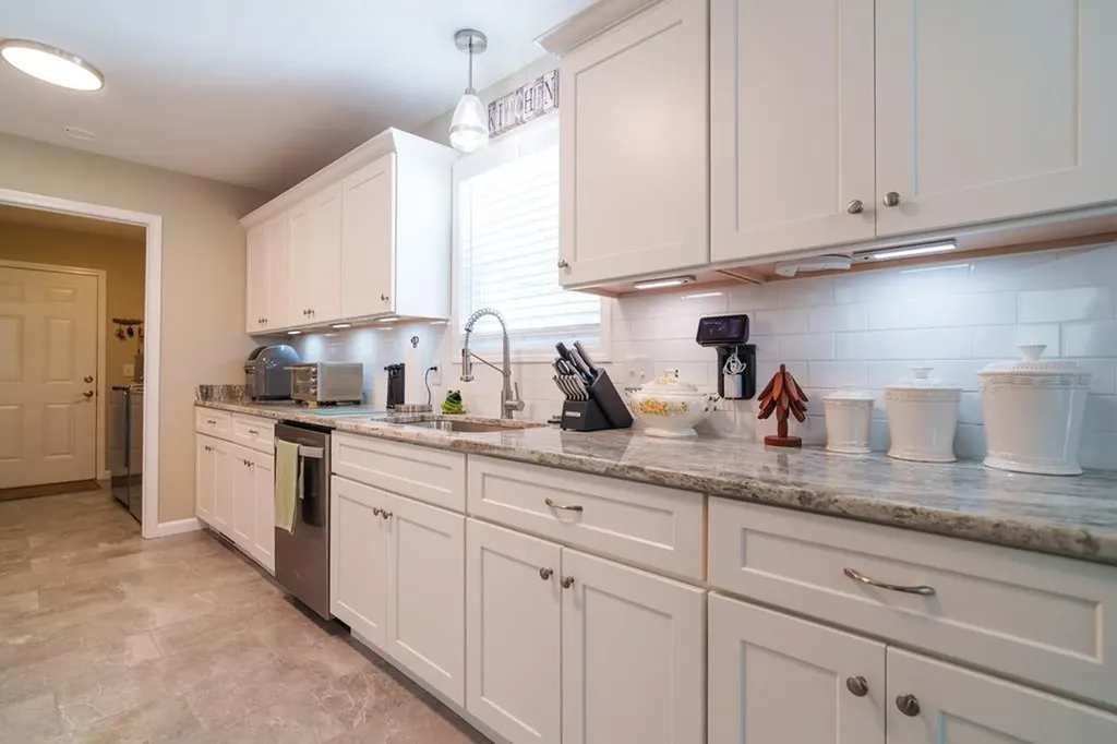153 Chestnut Street Baxter TN 38544-4417
