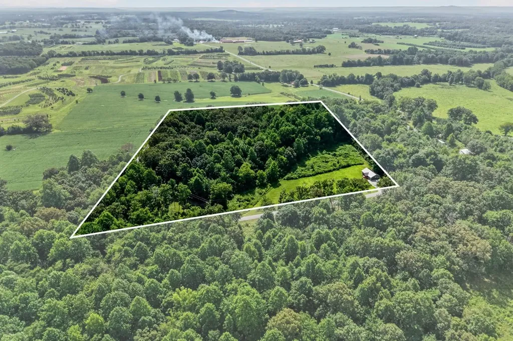 259 Jim Warren Road Mcminnville TN 37110