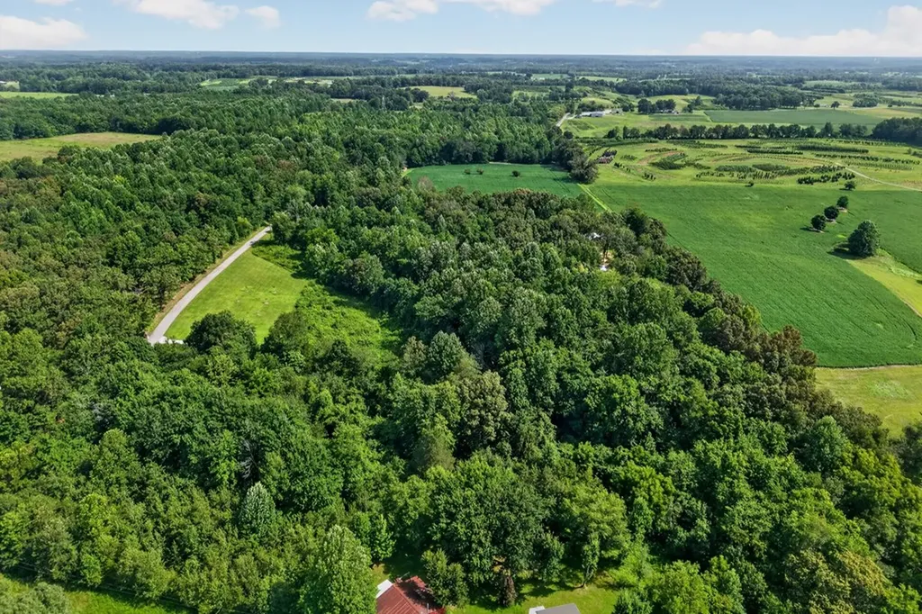 259 Jim Warren Road Mcminnville TN 37110