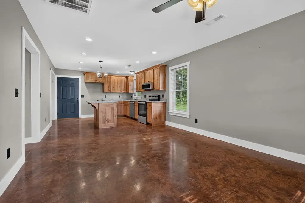259 Jim Warren Road Mcminnville TN 37110