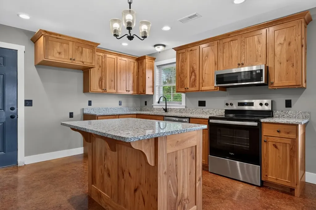 259 Jim Warren Road Mcminnville TN 37110