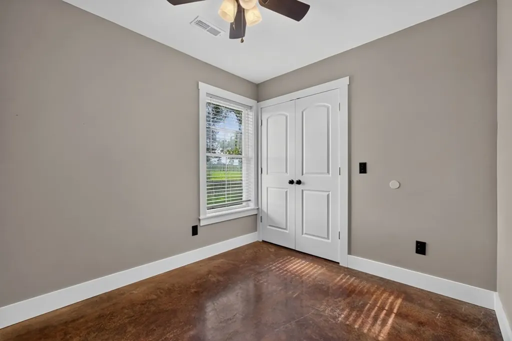259 Jim Warren Road Mcminnville TN 37110