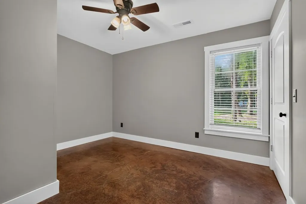 259 Jim Warren Road Mcminnville TN 37110