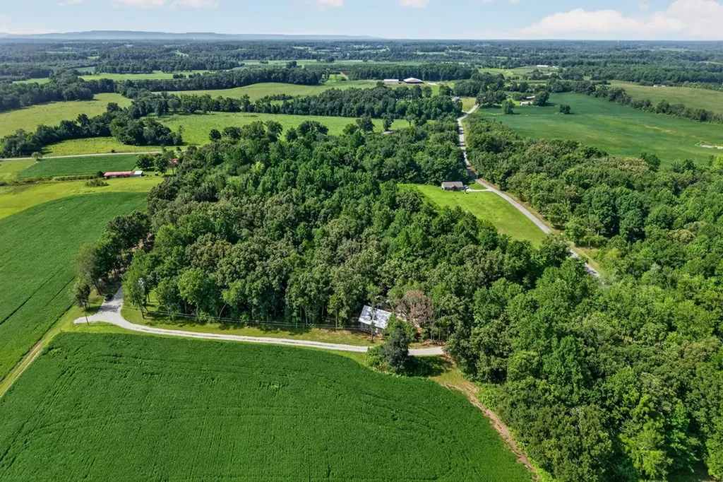 259 Jim Warren Road Mcminnville TN 37110
