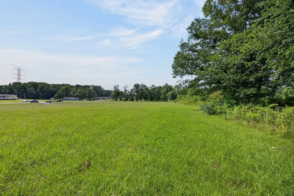 1499 Anna Maria Lane Cookeville TN 38501