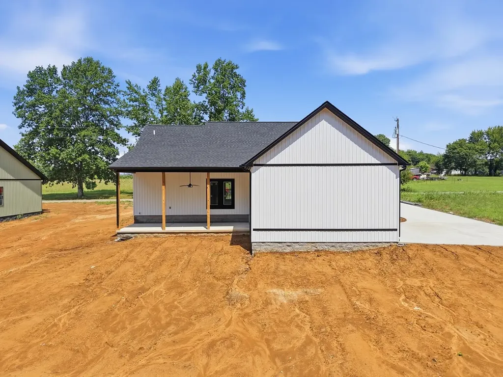 129 Oakley Estates Road Allons TN 38541