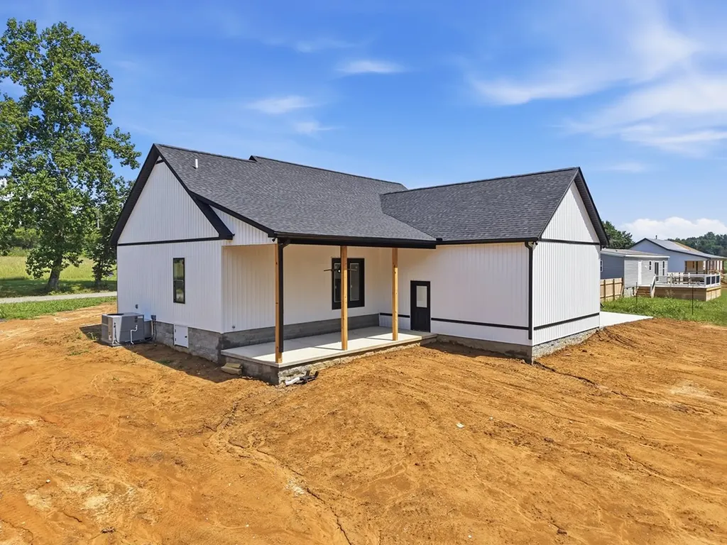 129 Oakley Estates Road Allons TN 38541