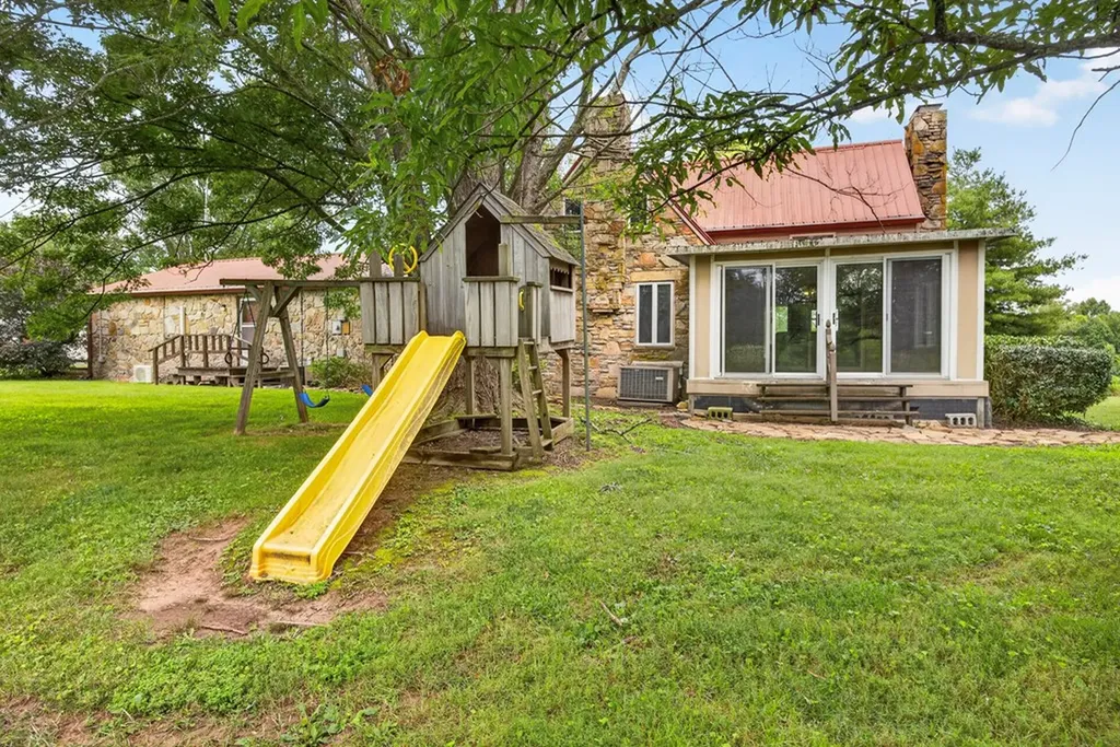 1705 Open Range Road Crossville TN 38555