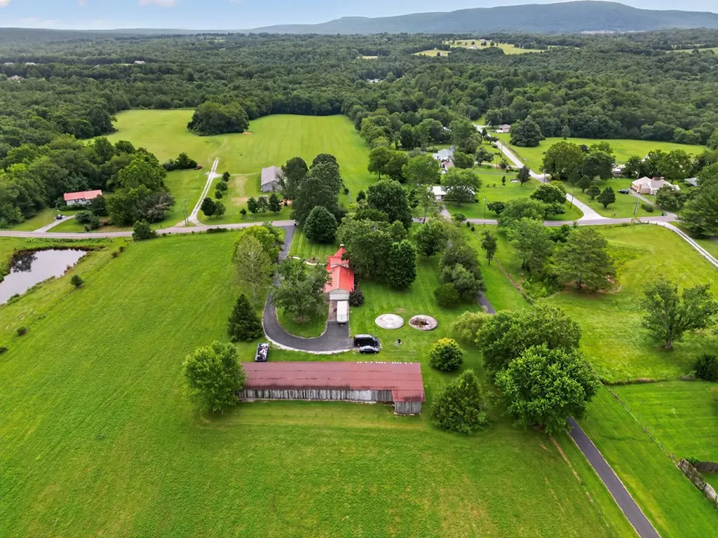 1705 Open Range Road Crossville TN 38555