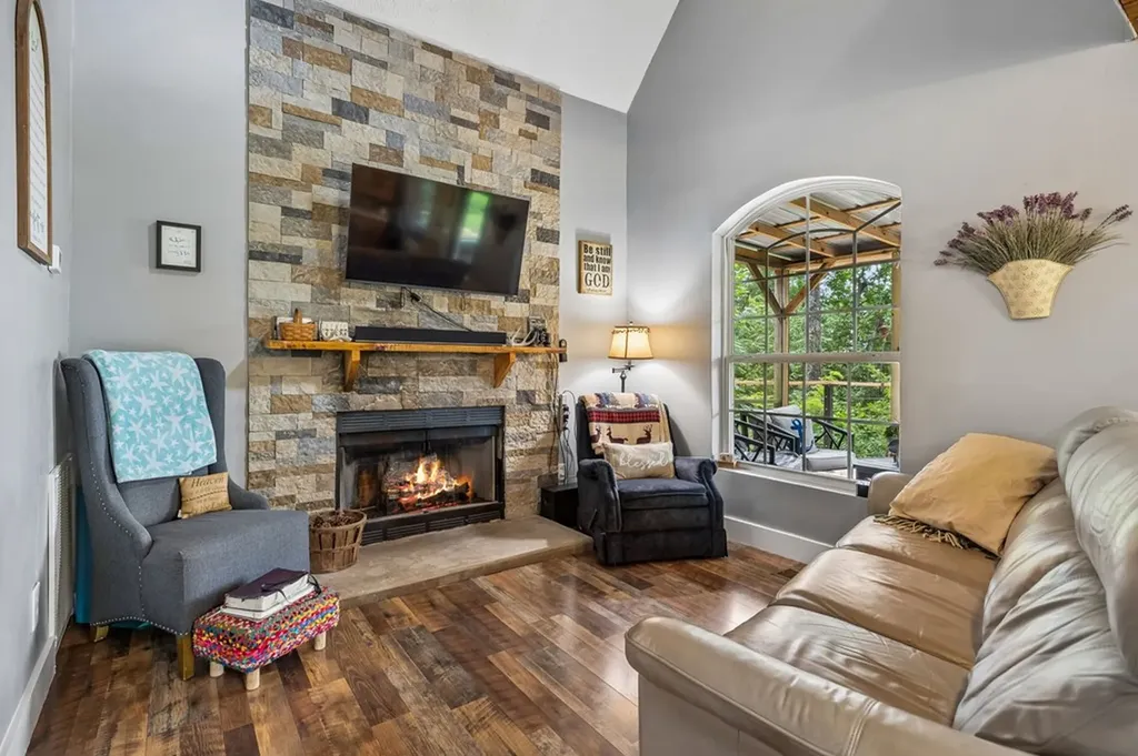 225 Grishom Lane Granville TN 38564