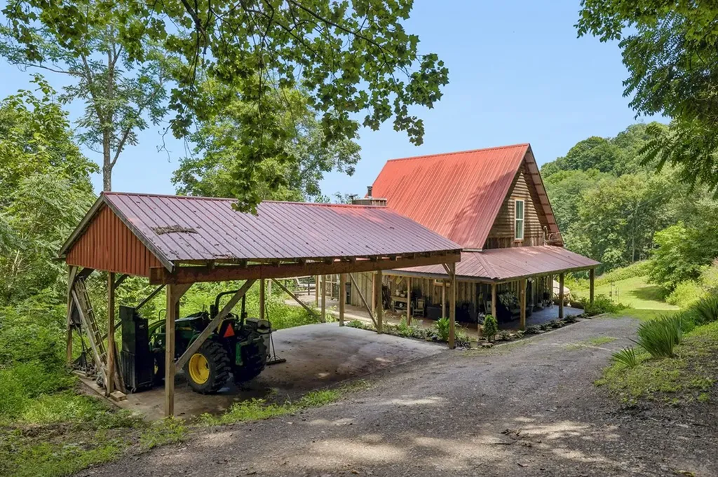225 Grishom Lane Granville TN 38564