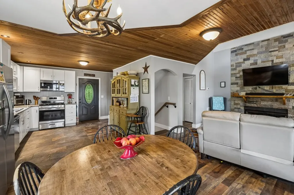 225 Grishom Lane Granville TN 38564