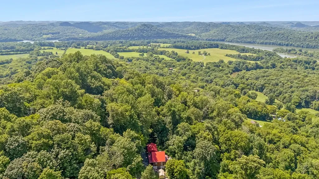 225 Grishom Lane Granville TN 38564