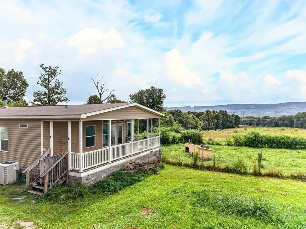 232 Eli Ford Road Crossville TN 38571