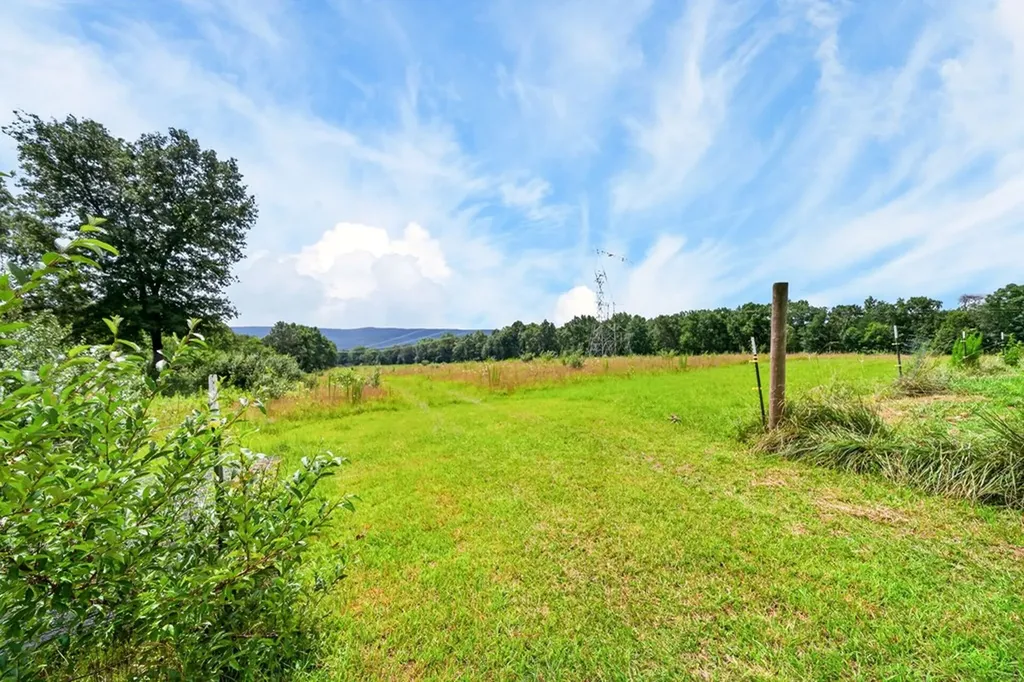 232 Eli Ford Road Crossville TN 38571