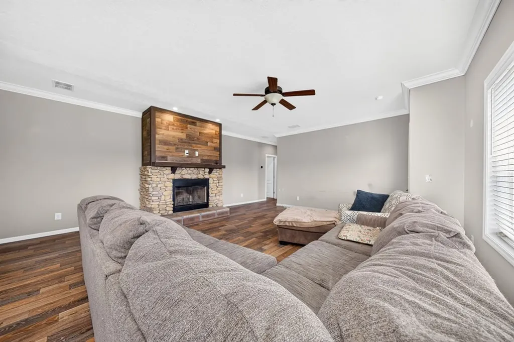 232 Eli Ford Road Crossville TN 38571