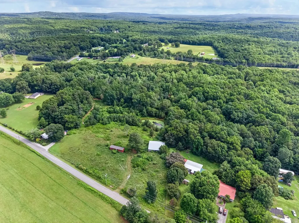 232 Eli Ford Road Crossville TN 38571