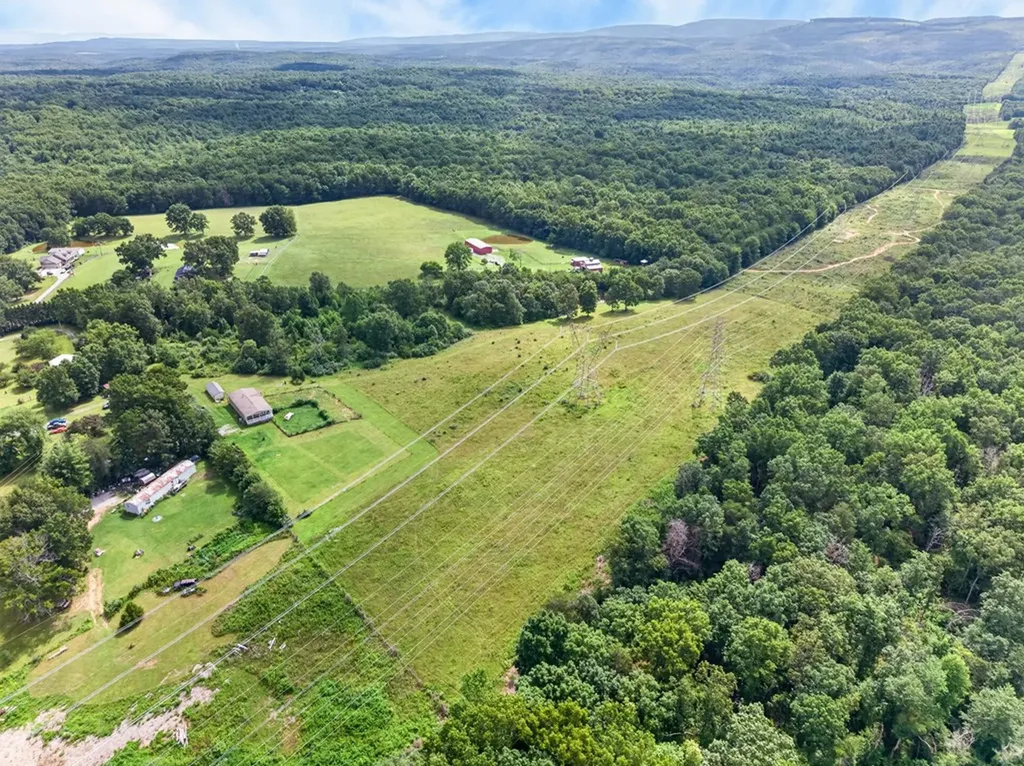 232 Eli Ford Road Crossville TN 38571