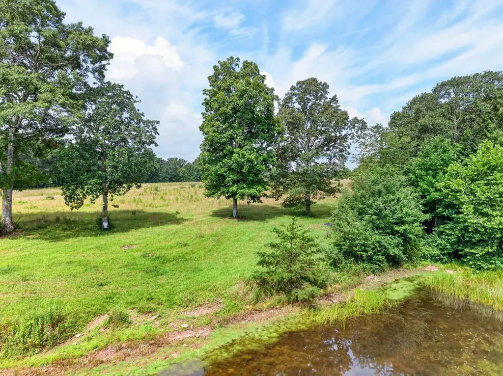232 Eli Ford Road Crossville TN 38571