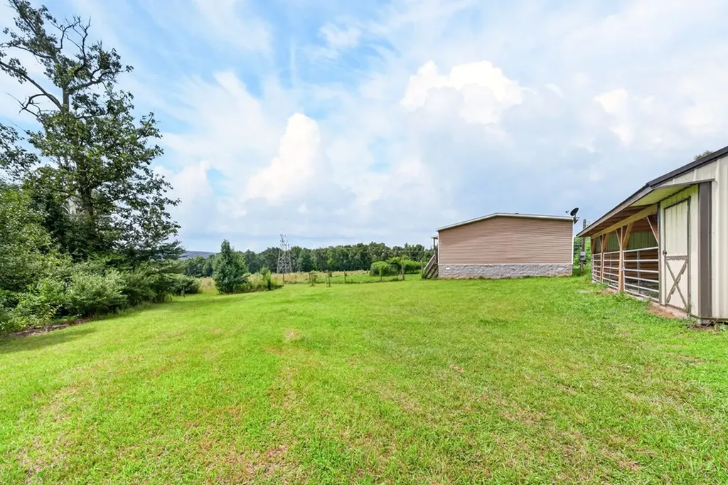 232 Eli Ford Road Crossville TN 38571