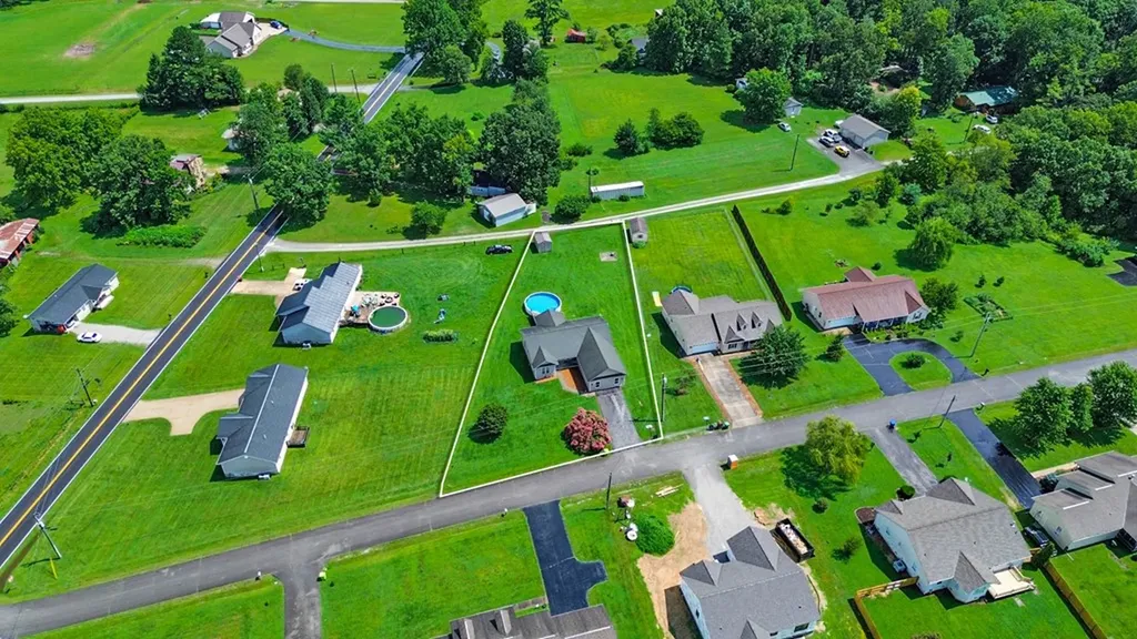 67 Lakyn Drive Crossville TN 38571