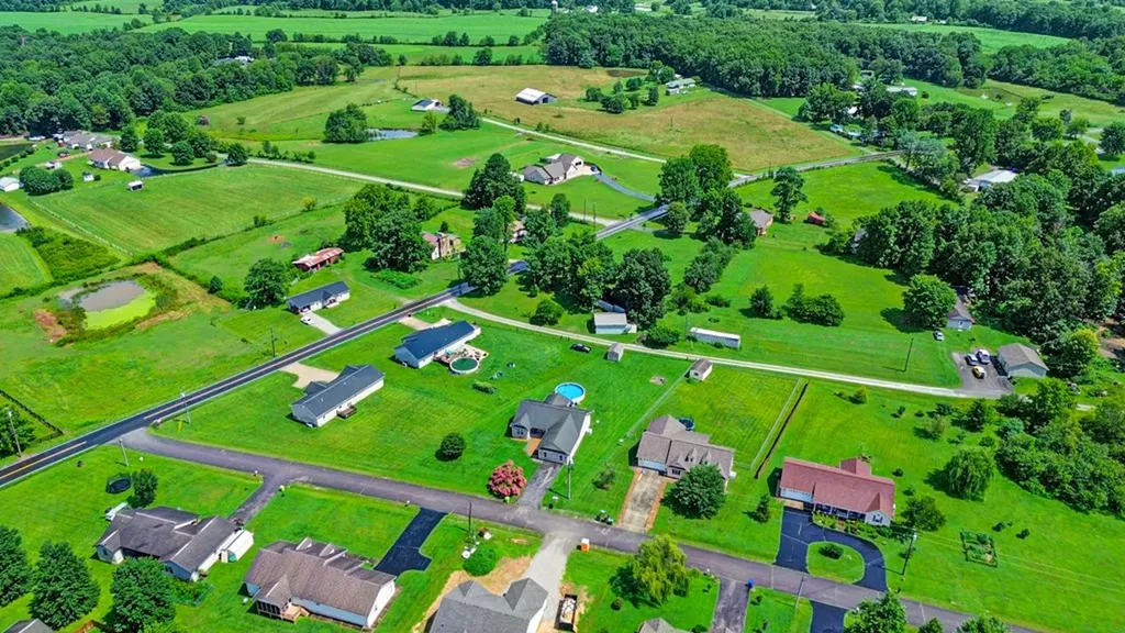 67 Lakyn Drive Crossville TN 38571