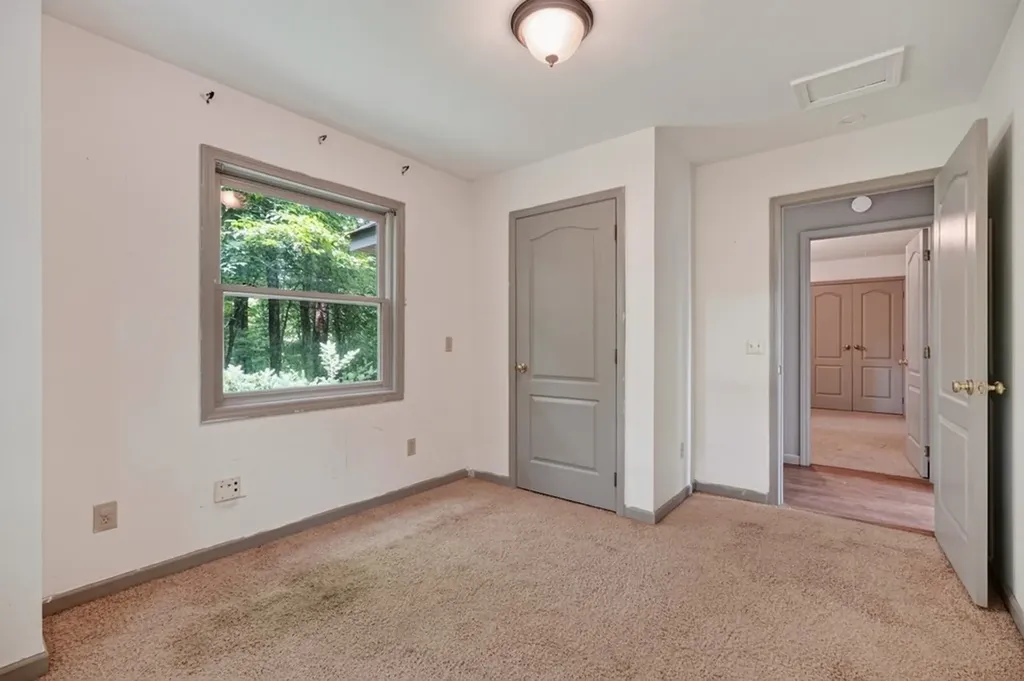 2946 Pen Hook Road Monterey TN 38574