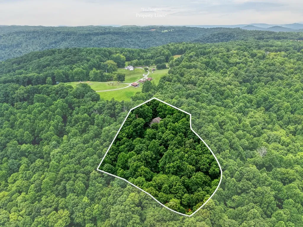 2946 Pen Hook Road Monterey TN 38574