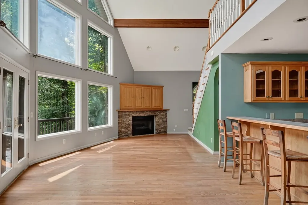 2946 Pen Hook Road Monterey TN 38574