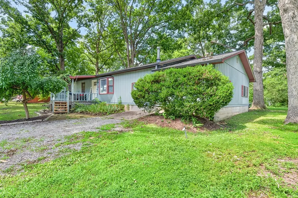 3754 Shady Oak Circle Cookeville TN 38501