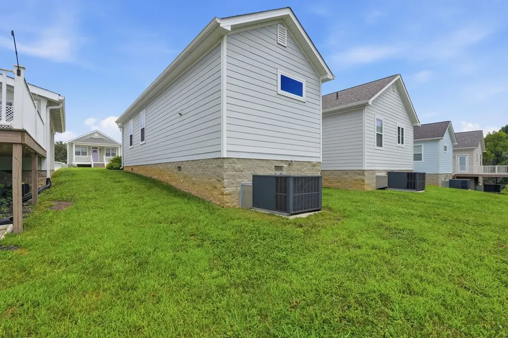 324 Hemlock Circle Cookeville TN 38501