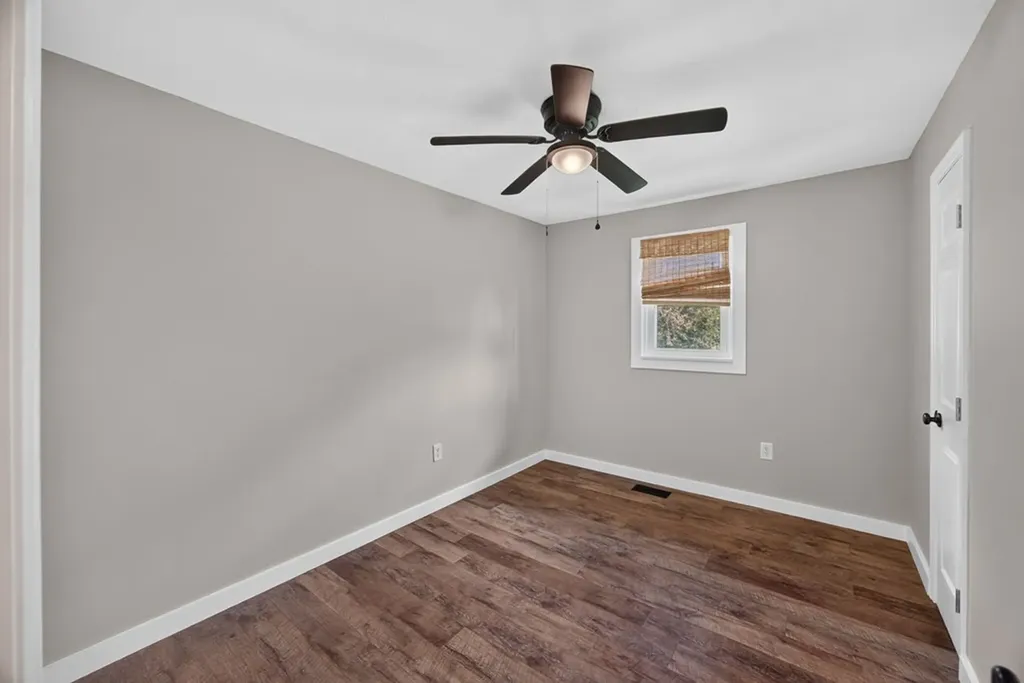 221 England Hollow Road Gainesboro TN 38562