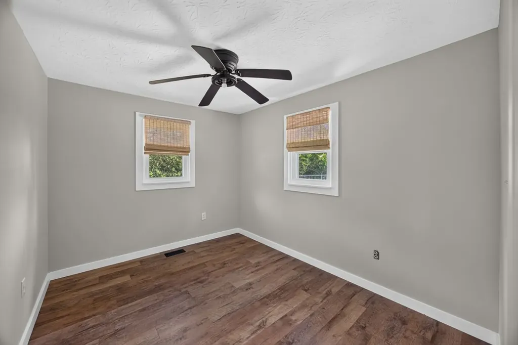221 England Hollow Road Gainesboro TN 38562