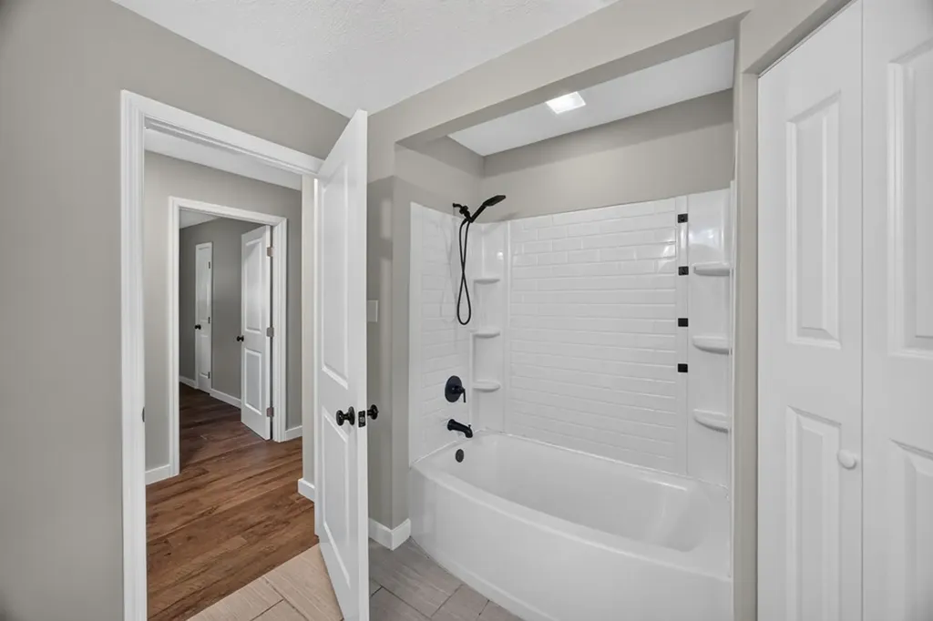 221 England Hollow Road Gainesboro TN 38562