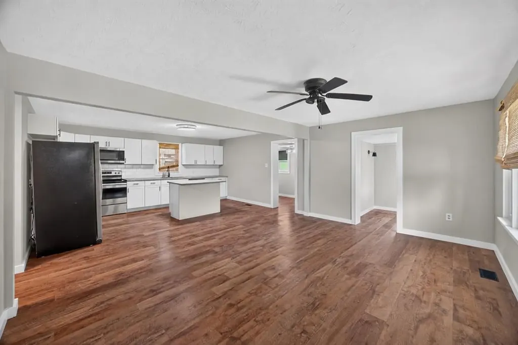 221 England Hollow Road Gainesboro TN 38562
