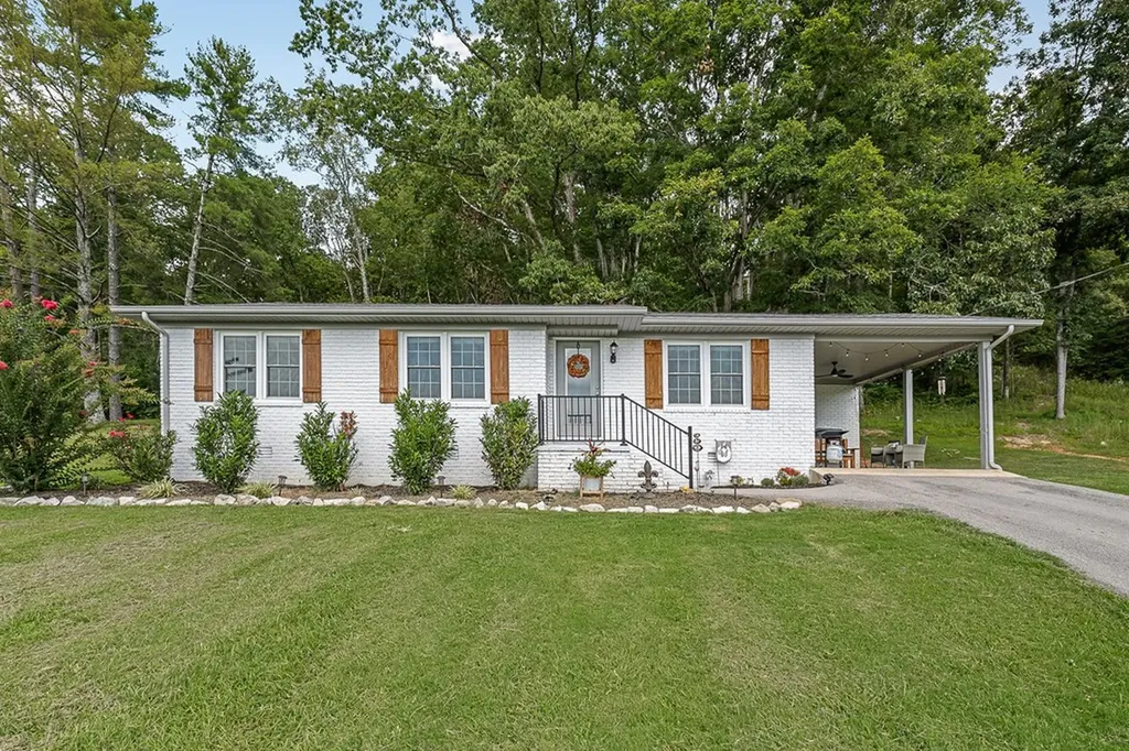 229 Burton Road Sparta TN 38583