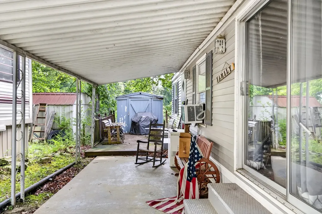 9227 Cherokee Trail Crossville TN 38572
