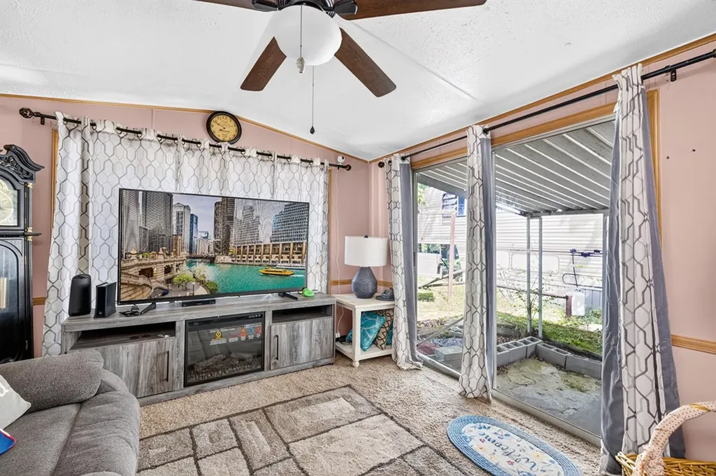 9227 Cherokee Trail Crossville TN 38572