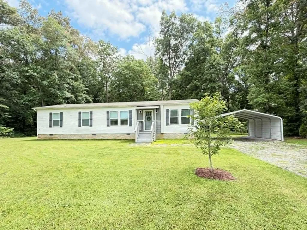 381 Dixon Road Crossville TN 38571