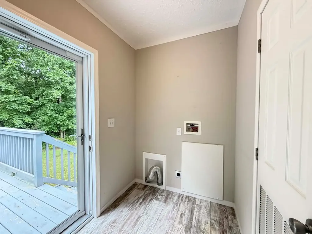 381 Dixon Road Crossville TN 38571