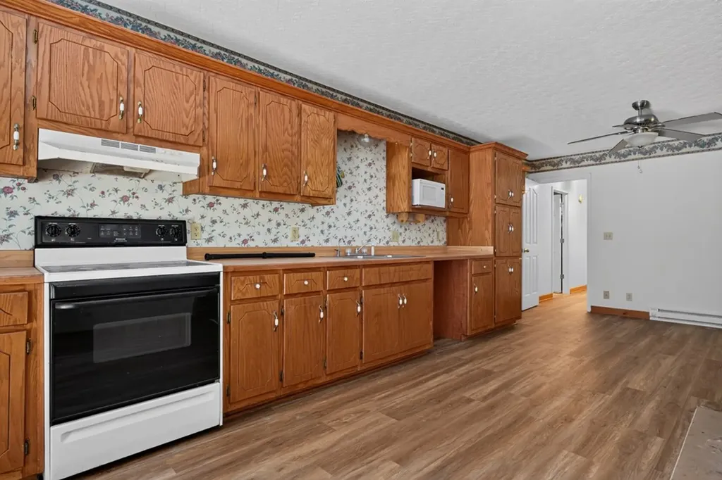 240 Hash Lane Rock Island TN 38581
