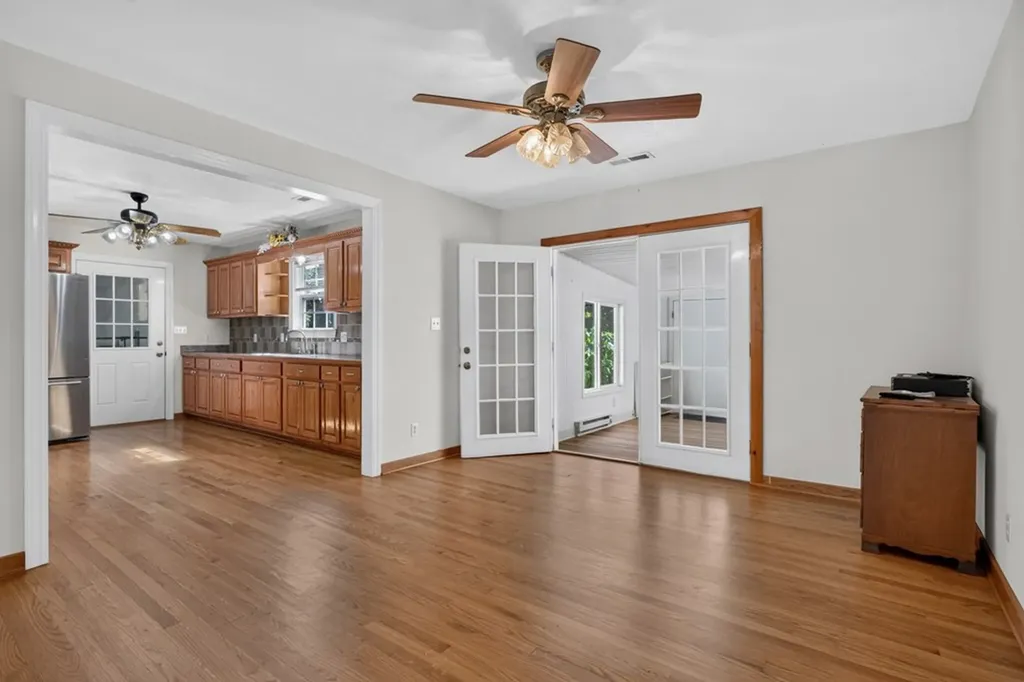 240 Hash Lane Rock Island TN 38581