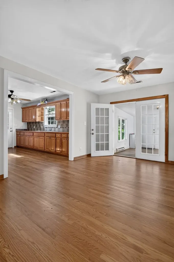 240 Hash Lane Rock Island TN 38581