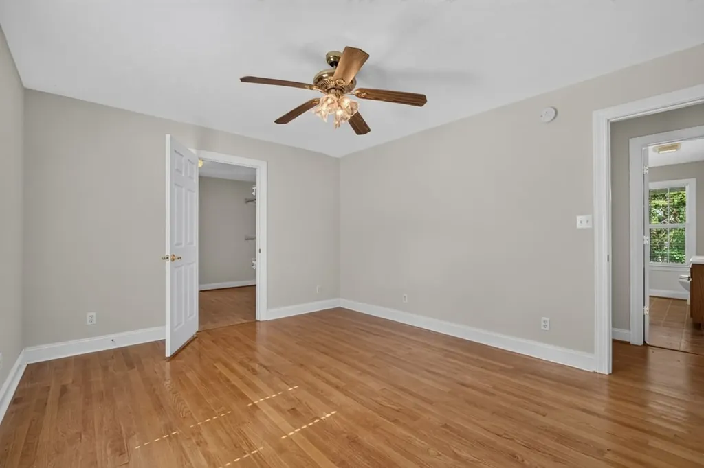 240 Hash Lane Rock Island TN 38581