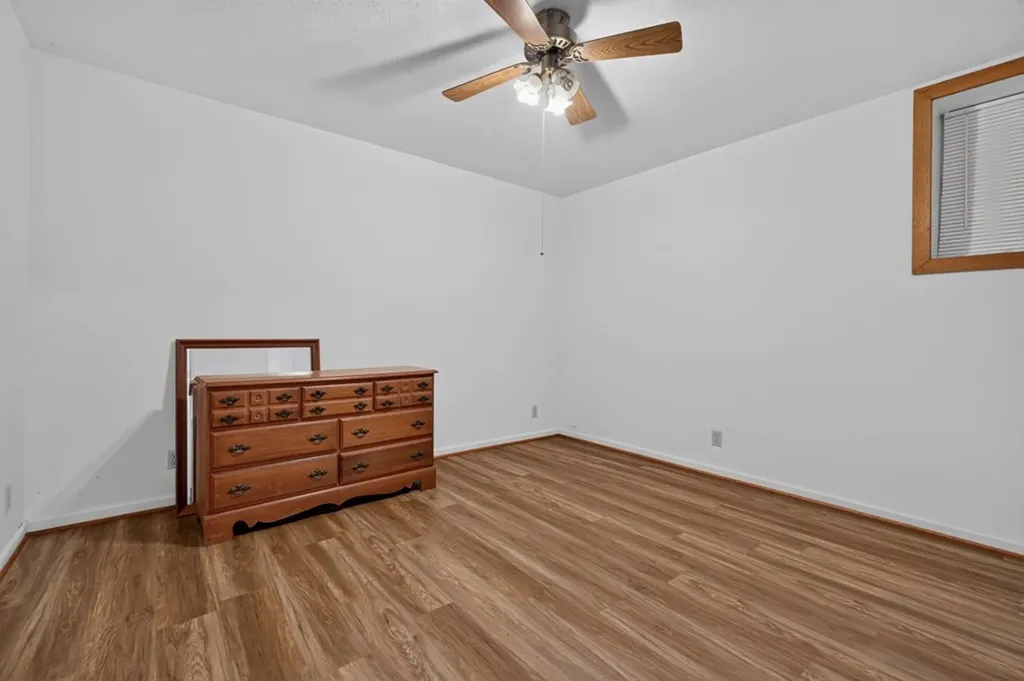 240 Hash Lane Rock Island TN 38581