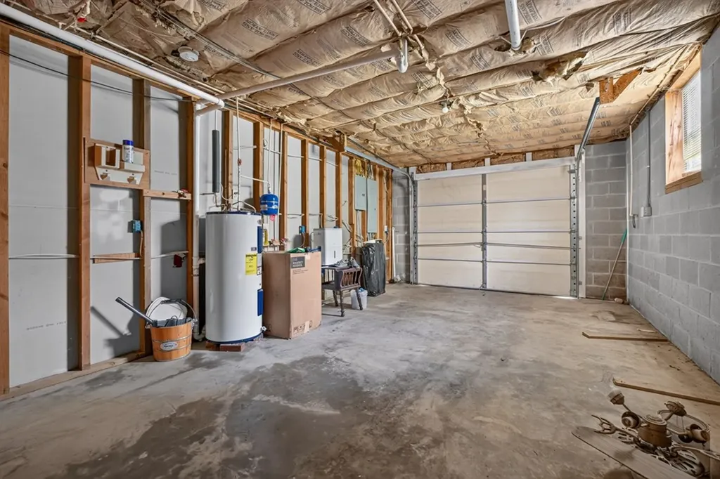 240 Hash Lane Rock Island TN 38581